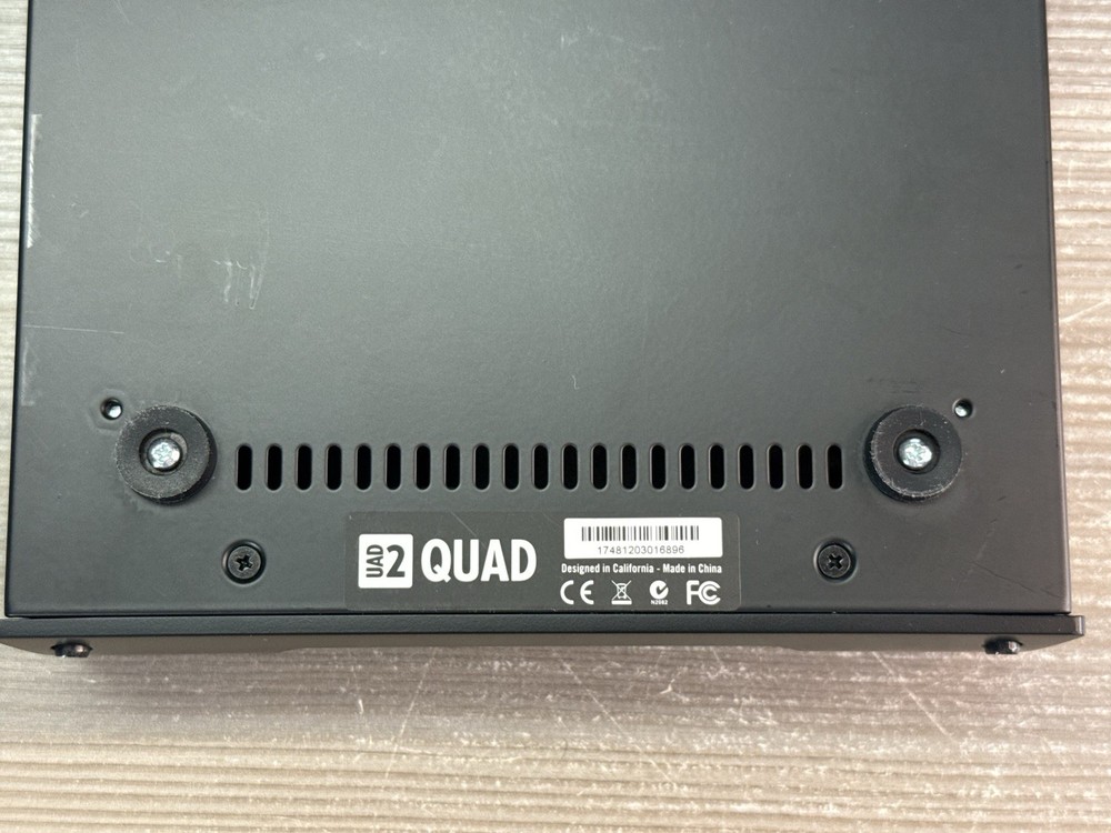 UAD-2 Satellite Thunderbolt DSP Accelerator Quad-Core w/ Box