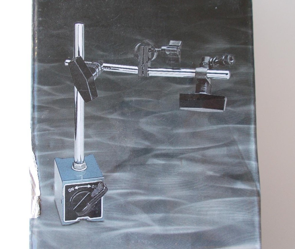 Pittsburgh Multipositional Magnetic Base w/Fine Adjustment Model 5645
