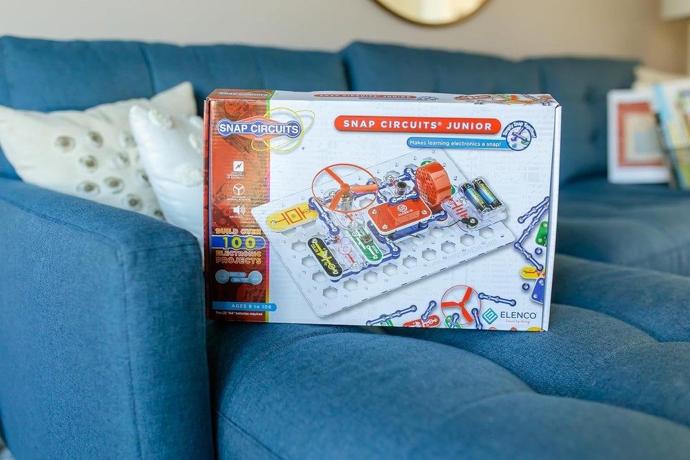Snap Circuits Jr. SC-100 Electronics Exploration Kit, Over 100 100 Projects