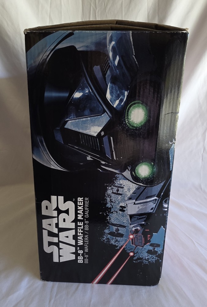 Uncanny Star Wars BB-8 Waffle Maker