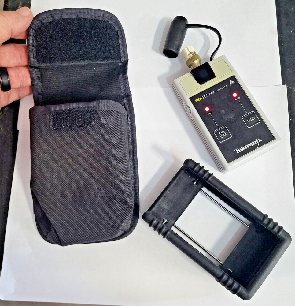 Textronix TEKTOP140 laser source, CW and modulated output (untested)