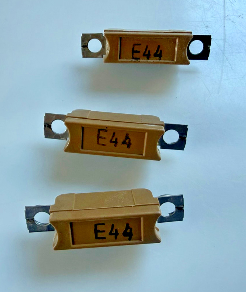 FURNAS E44 (QUANTITY 3)