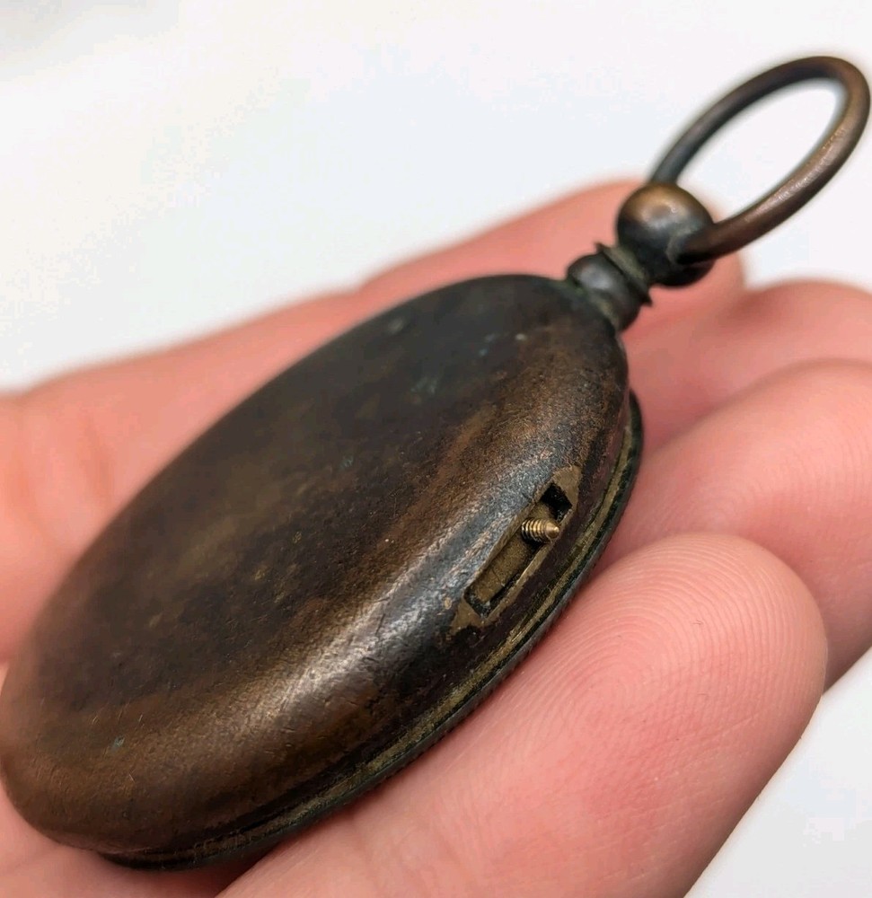 Vintage Pocket Compass Floating Dial Brass Case *Read*