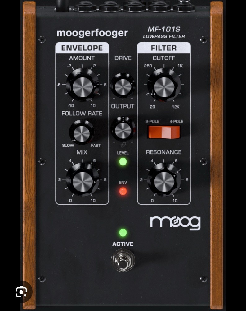 Moog MF-101 Moogerfooger Low Pass Filter Pre-owned