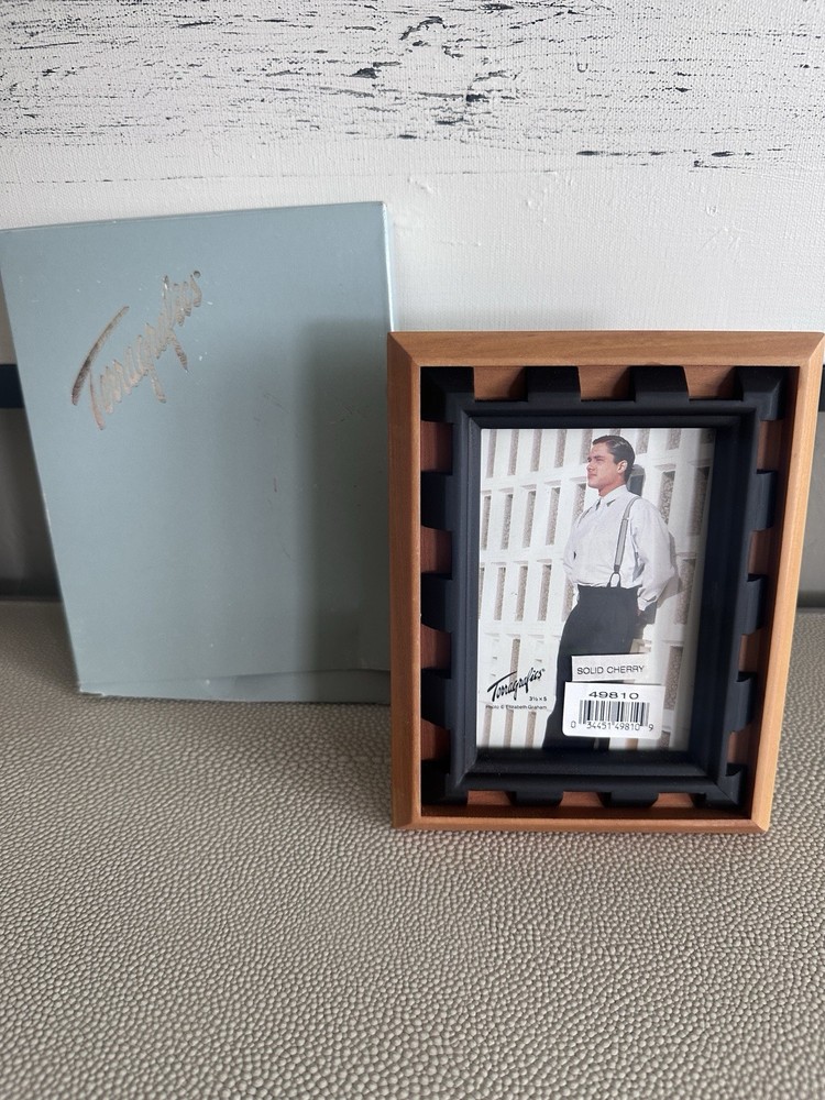 Terragrafics Solid Cherry Wood Frame