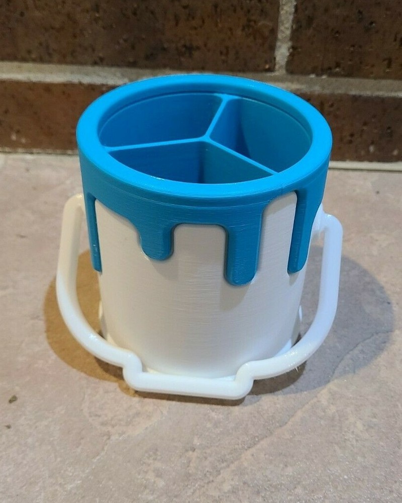 3D Printed Drippy Bucket Pencil Holder