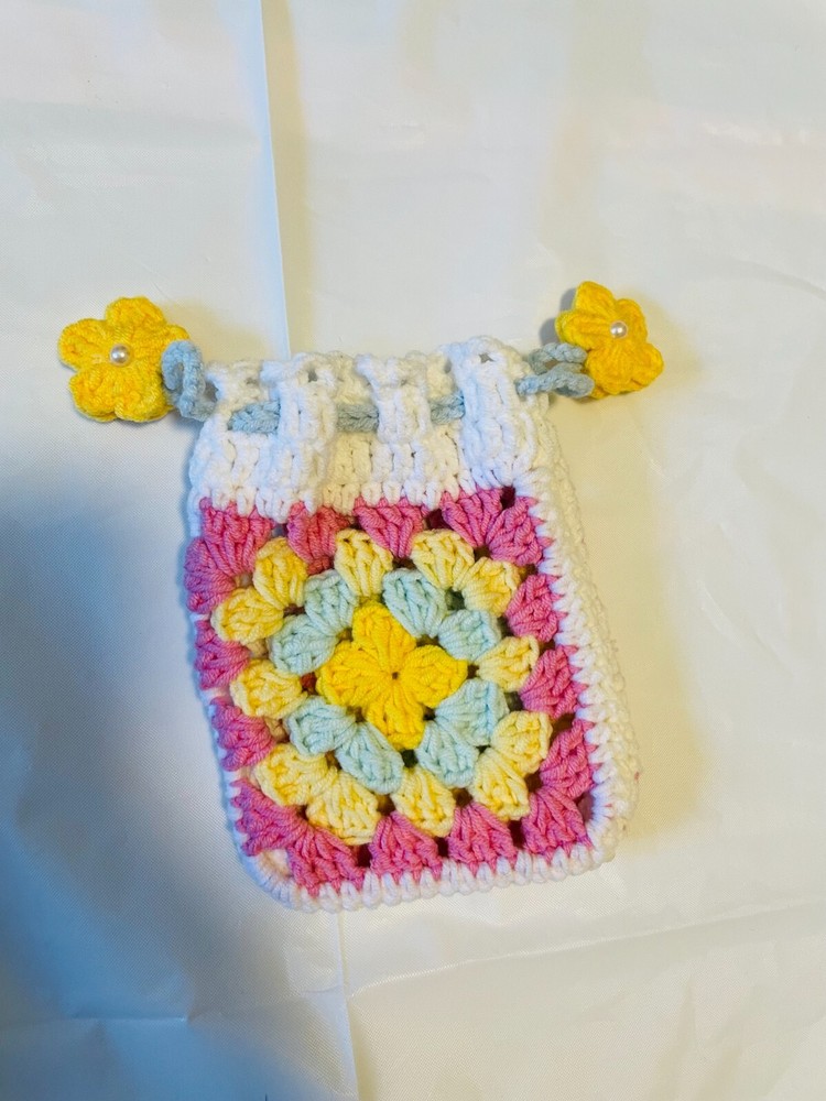 Crochet drawstring bag