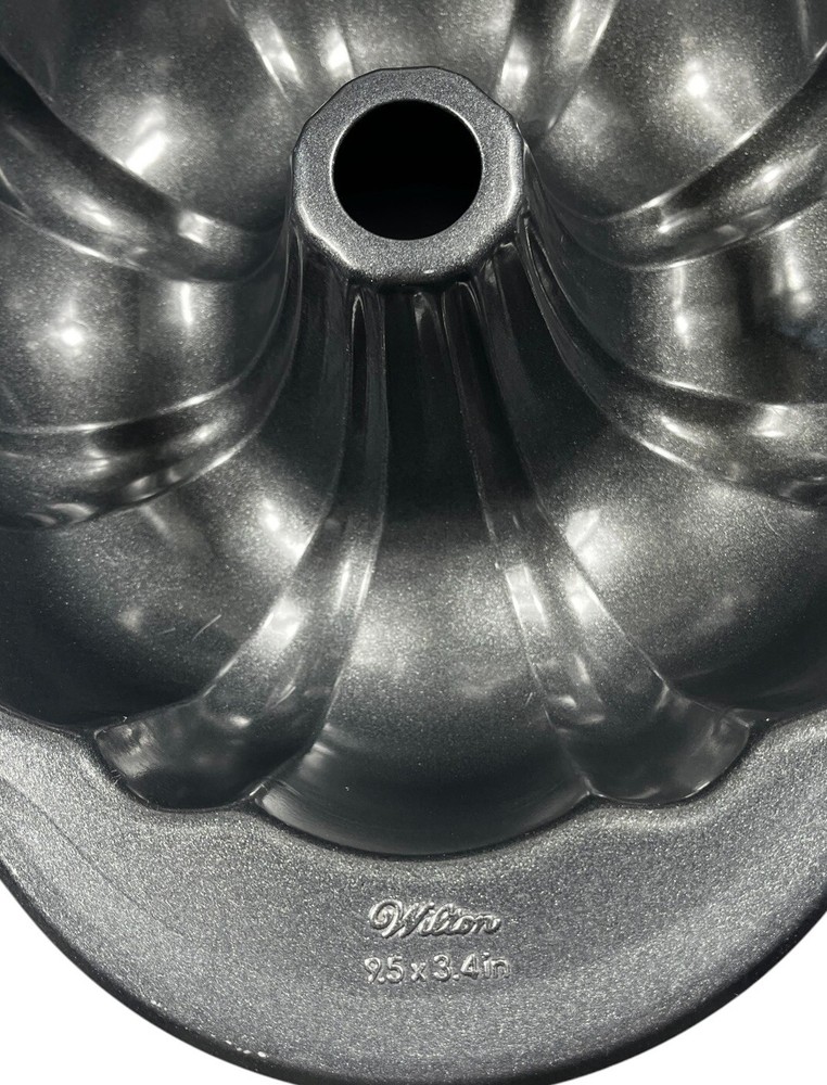 Wilton Fluted Cake Pan 9.5” Premium Non-Stick