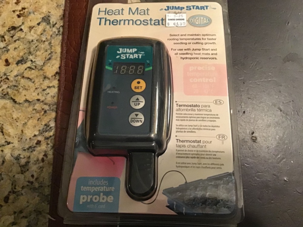 Hydrofarm Jump Start Digital Temperature Controller for Heat Mats