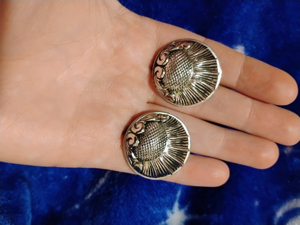 Whitting & Davis Co floral clip on earrings