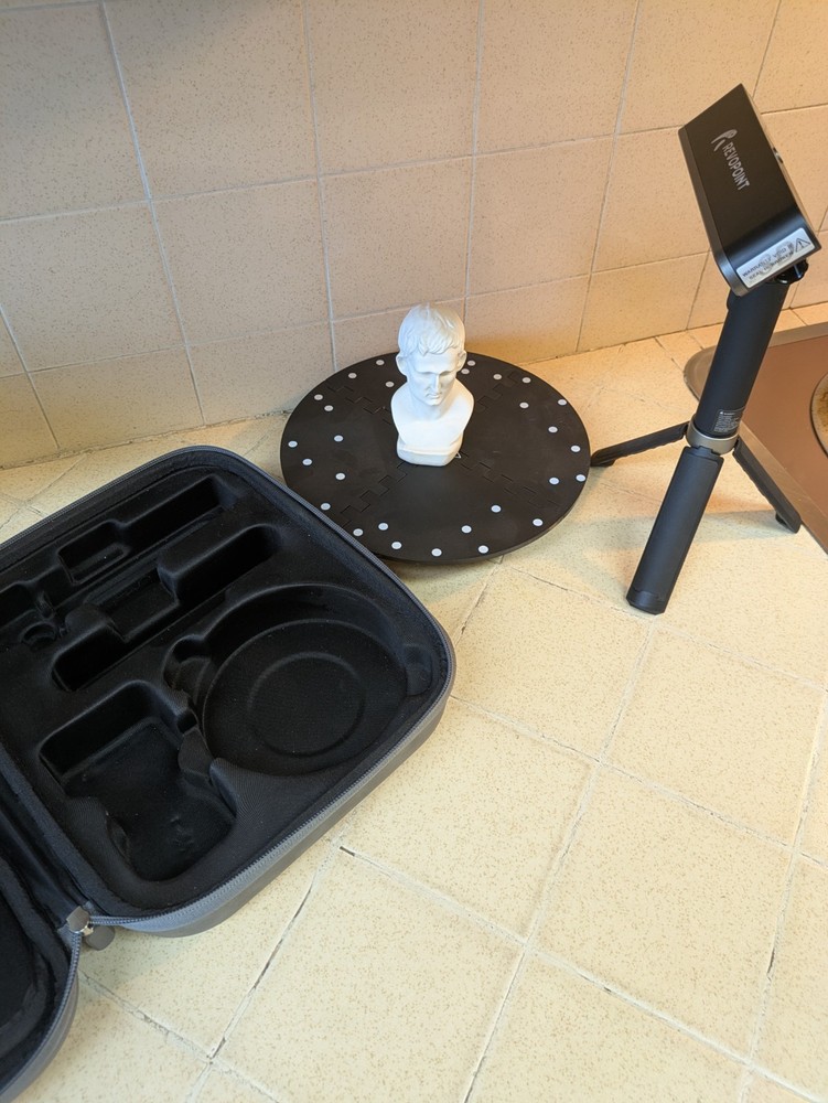 Revopoint POP 2 Premium Package - Medium Objects and Face 3D Scanner - 3D Print