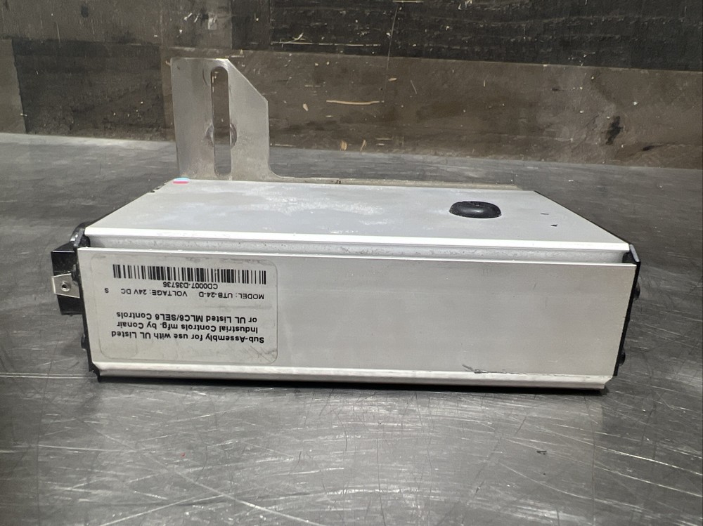 CONAIR material Hopper Universal Terminal Box Model UTB-24-D