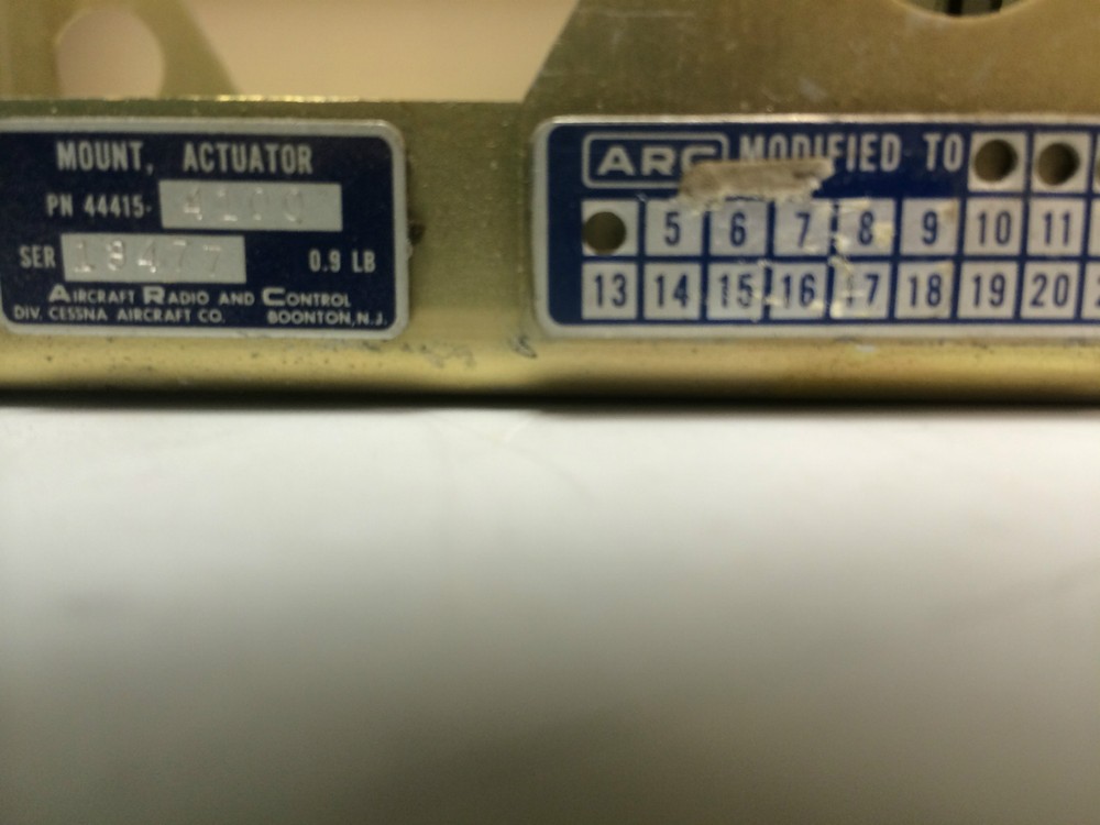 ARC Servo Mount 44415-4100