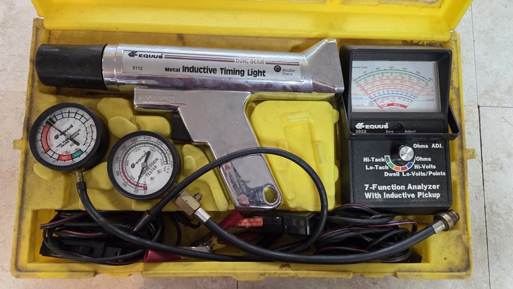 EQUUS 3112 Metal Advance Timing Light With Analyzer DUAL-BEAM Untested