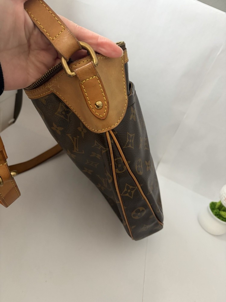 Authantic Louis Vuitton Monogram Odeon MM Crossbody