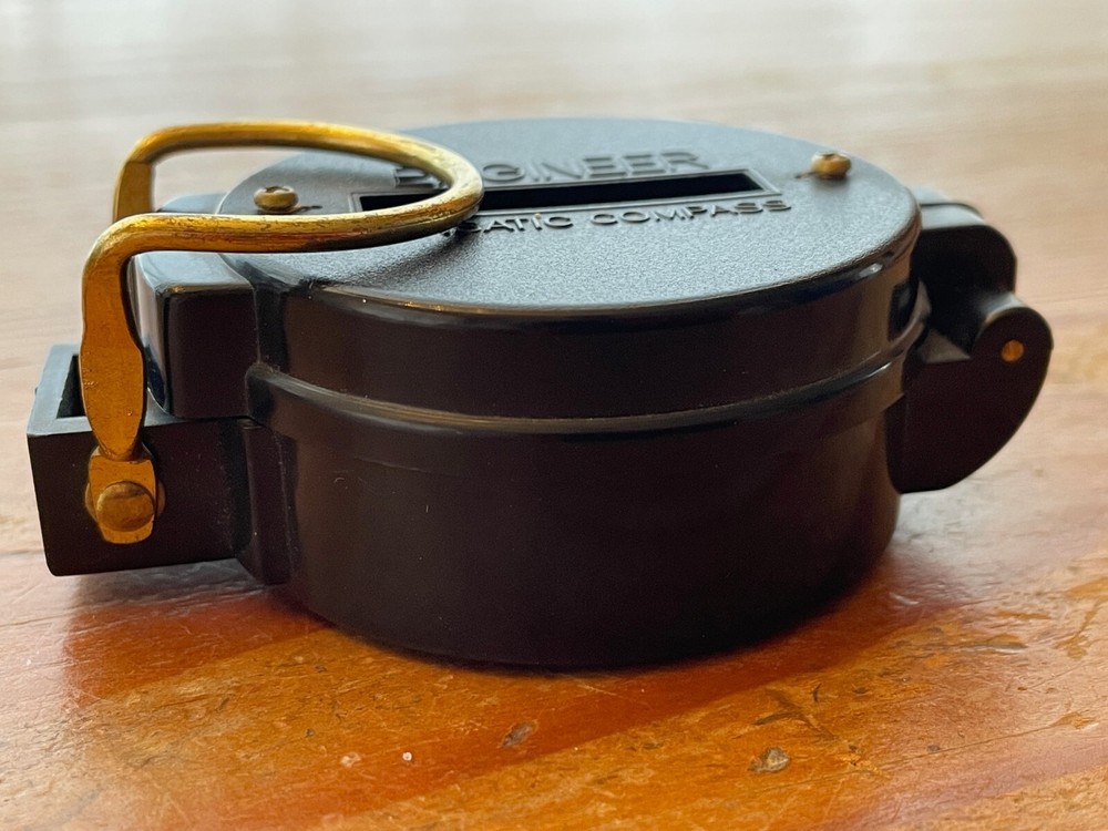 Vintage ACADEMY Engineer Lensatic Compass