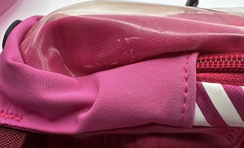 Nathan SpeedDraw Plus Pink Handheld Hydration Flask With Adjustable Strap