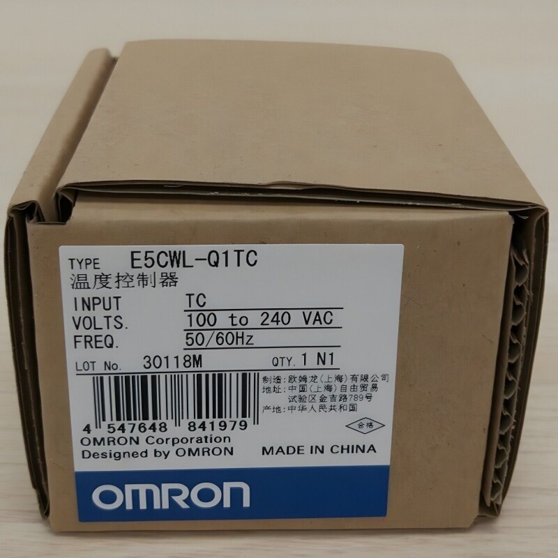 Omron E5CWL-Q1TC Programmable Controller Module Unit