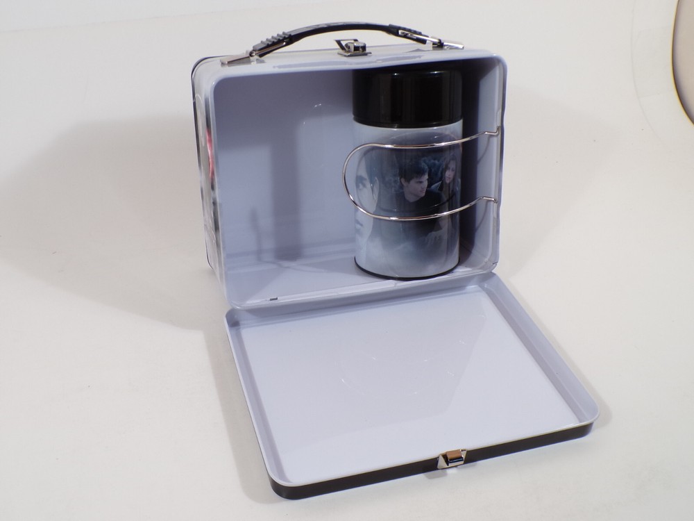 Twilight Saga Eclipse JACOB & Bella Lunch Box with Thermos Tin NECA 22112