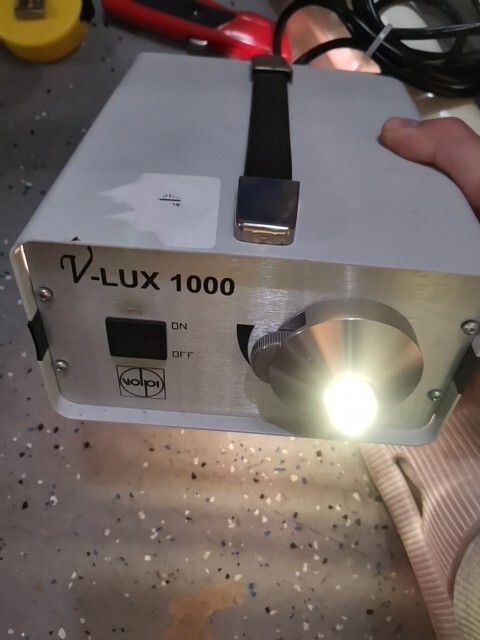 V-lux 1000 Light Source Microscope Illumination Light Source