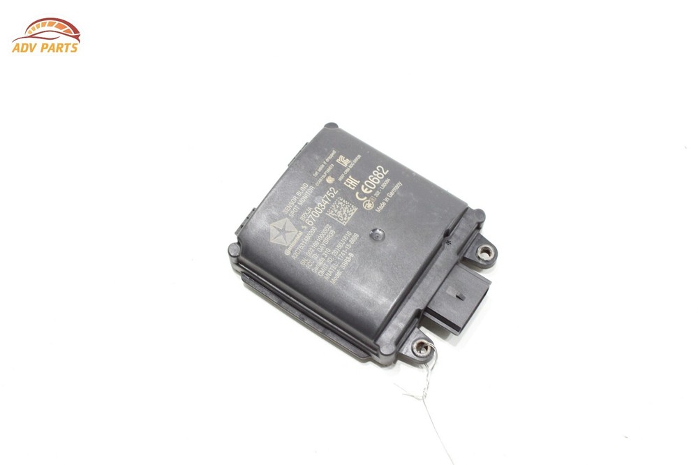 2017 - 2020 MASERATI LEVANTE REAR LEFT SIDE BLIND SPOT RADAR SENSOR MODULE OEM