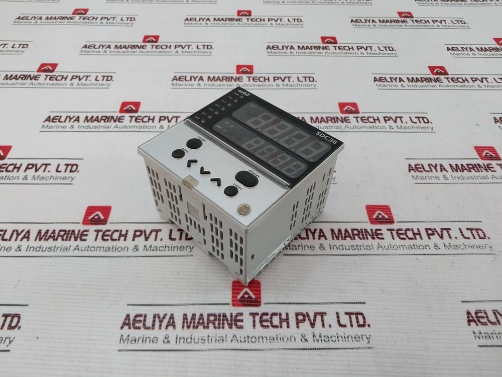 Azbil C36tr1ua2100 Digital Temperature Controller