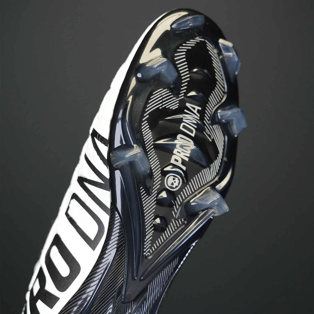 Infamous Pro DNA Voltrax Cleats - White - Size 12