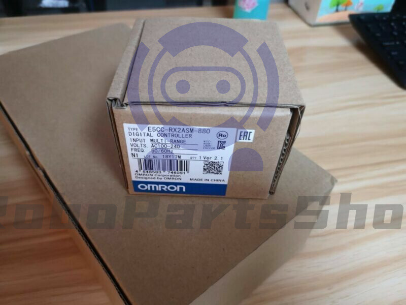 NEW Digital Omron Temperature Controller E5CC-RX2ASM-880 1pcs