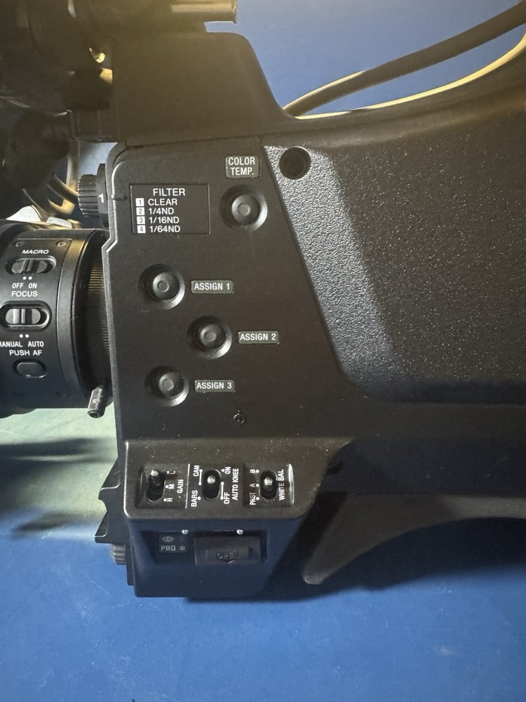 Sony Exmor with 2-viewfinders