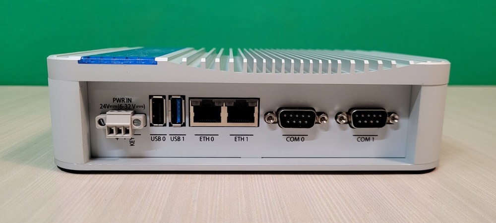 Eurotech REGATE-20-25-3D-CS00, Multi-Service IoT Edge Gateway Intel Atom LTE