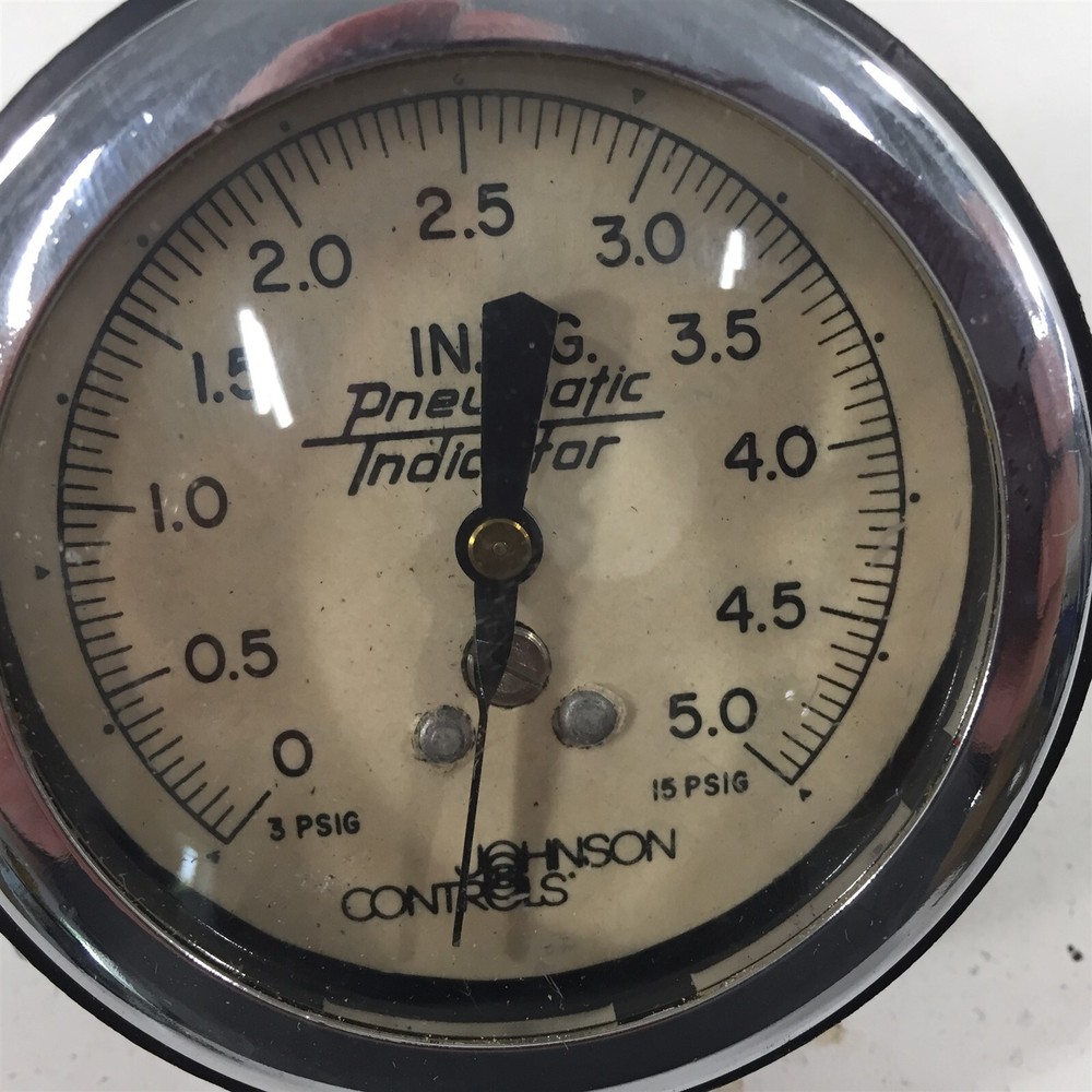 Johnson Controls 0-5" Hg 3-15PSIG Pneumatic Indicator Bottom Mount 2.5"