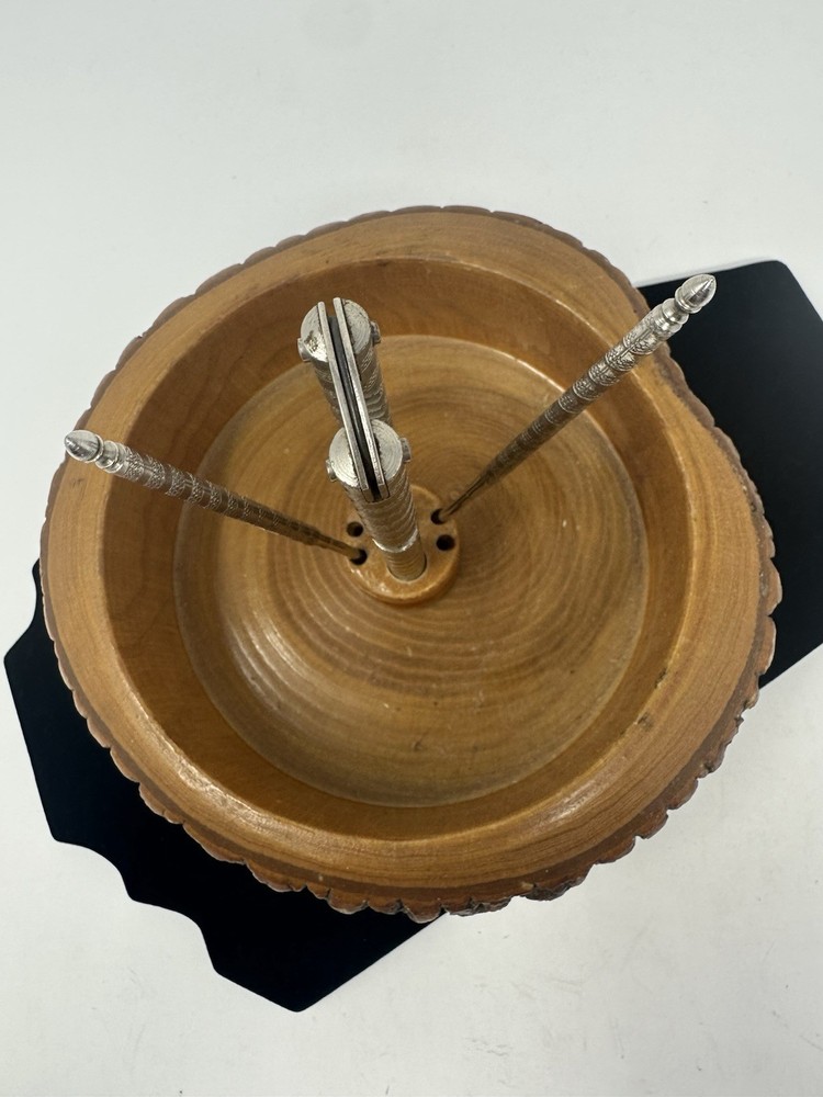 VTG Ellwood Rusticware Nutcracker Tree Bowl