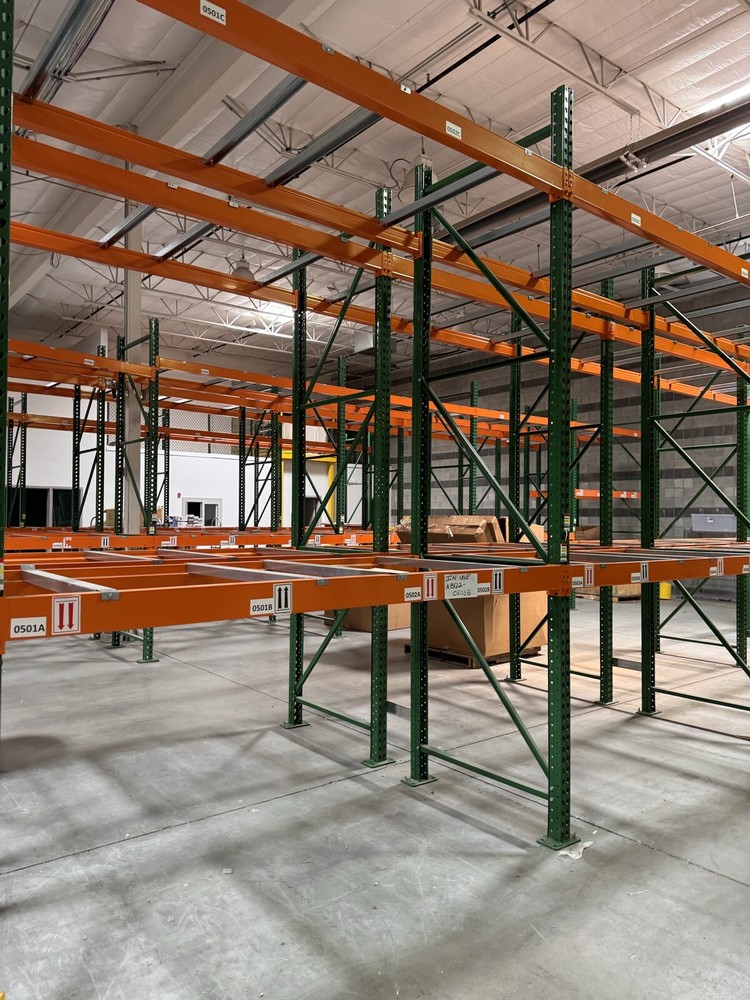 Warehouse Pallet Racking Frames, Beams, Pallet Supports, Row Spacers, Guard Rail
