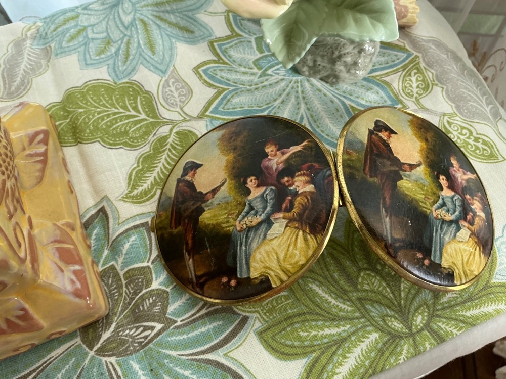 VNTG 2 SIDED VICTORIAN IMAGE SCENE DOUBLE MIRROR COMPACT GERMANY