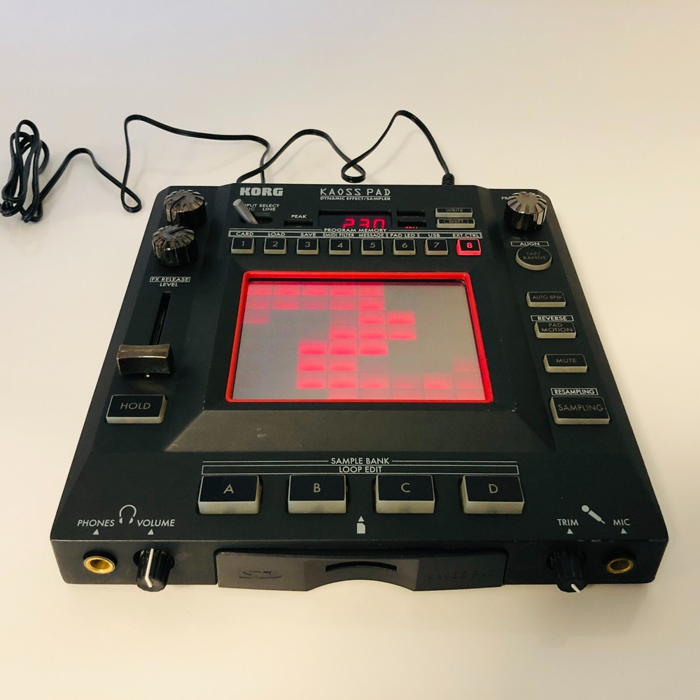KORG KP3 KP-3 Kaoss Pad Dynamic Effect Sampler Sequencer Tested Dynamic Effect
