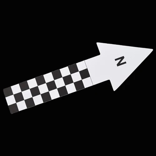 Past Horizons - North Arrow 18 cm