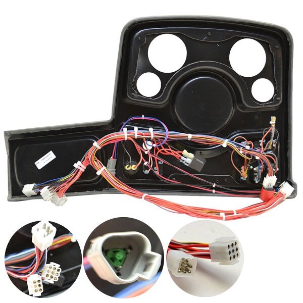 Lund Boat Steering Dash Panel | 186 Tyee