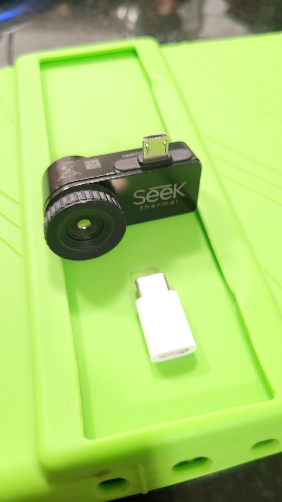 Seek Thermal Camera UW-AAA Compact Imaging Camera (Micro-USB + type-C adapter)
