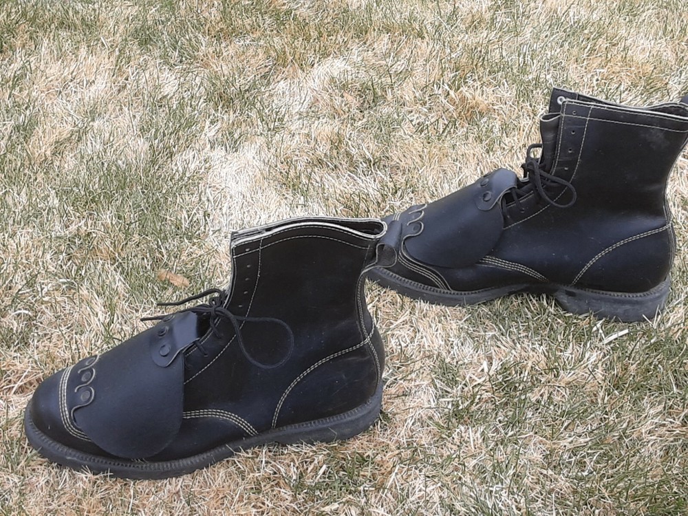 Mens Iron Age hard toe Blacksmith work boots size 11 C