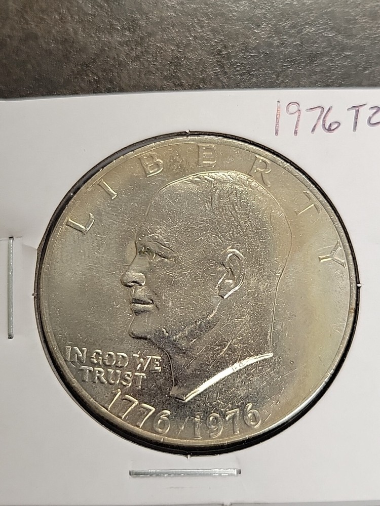 1976 P Type 2 “IKE” Eisenhower Dollar LIGHT TONING