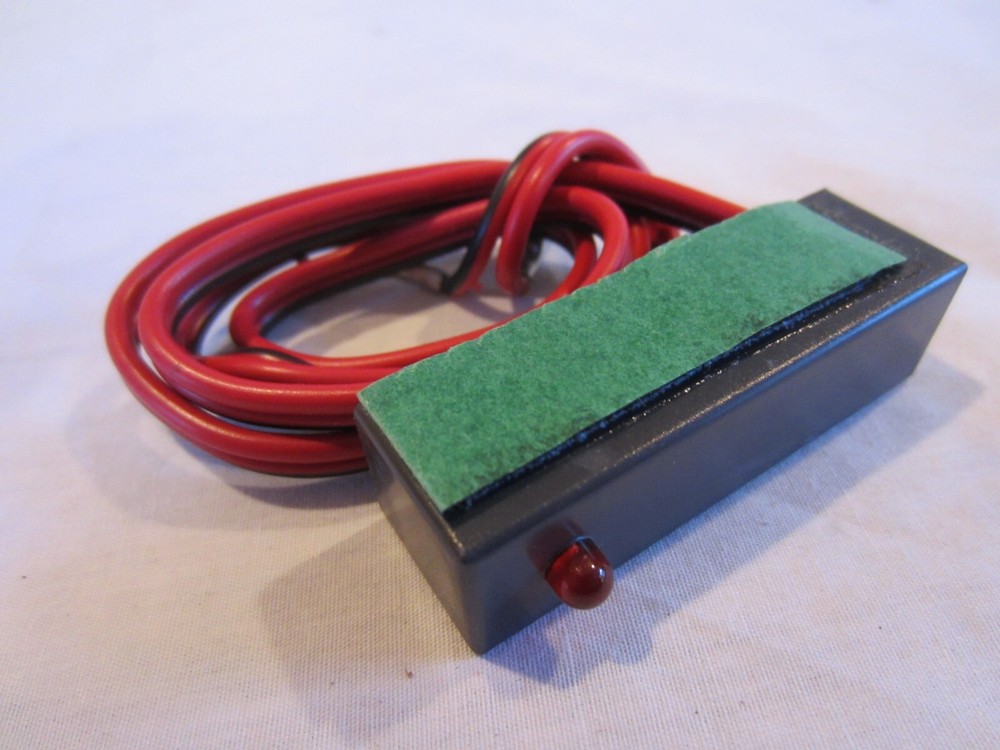 Universal 12 Volt LED Flasher Theft Deterrent System, NEW