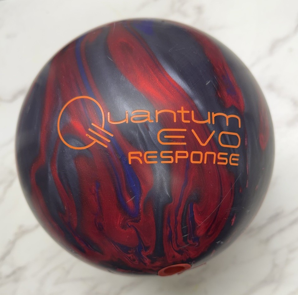 15 lbs USED Brunswick QUANTUM EVO RESPONSE bowling ball