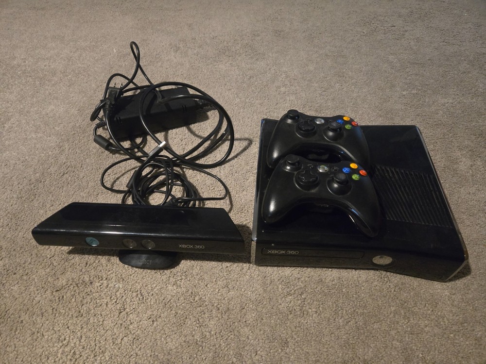 XBOX 360 Console with Kinect Sensor and 2 Controllers