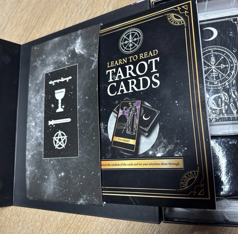 Spice Box “Learn to Read Tarot Cards” Kit