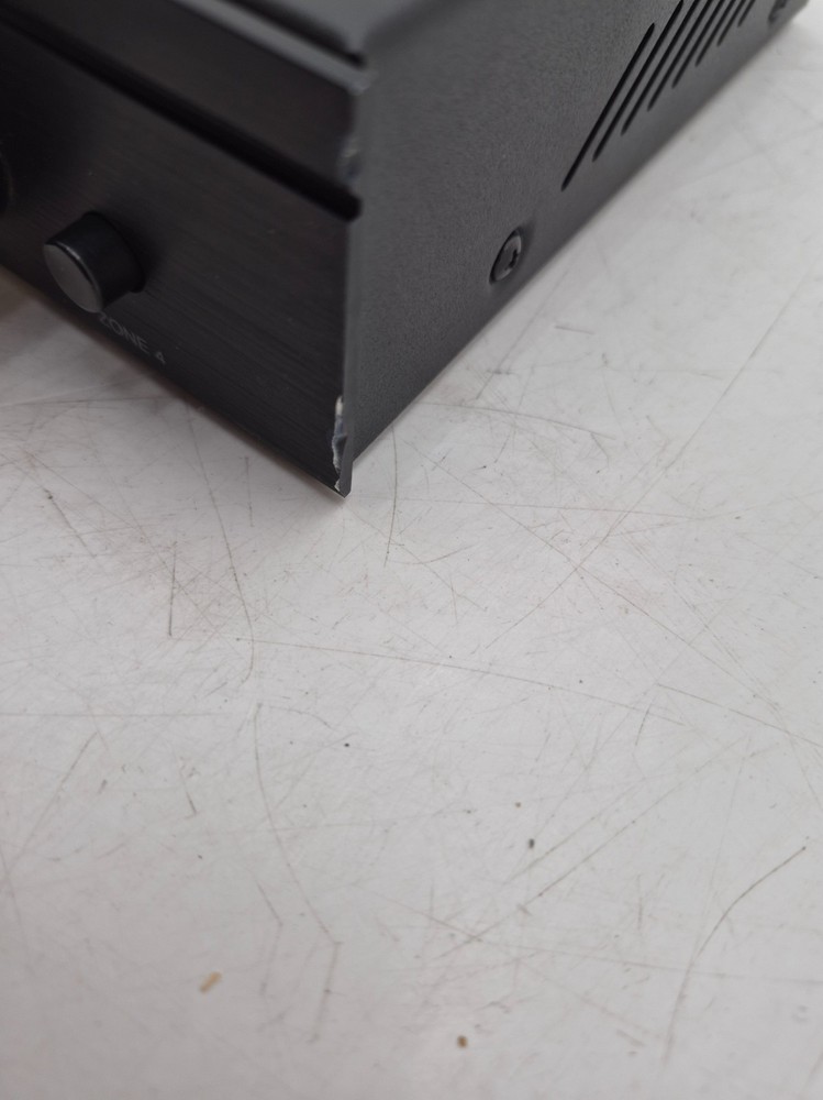 Monoprice SSVC-4.1 Single Input 4-Channel Speaker Selector With Volume Control