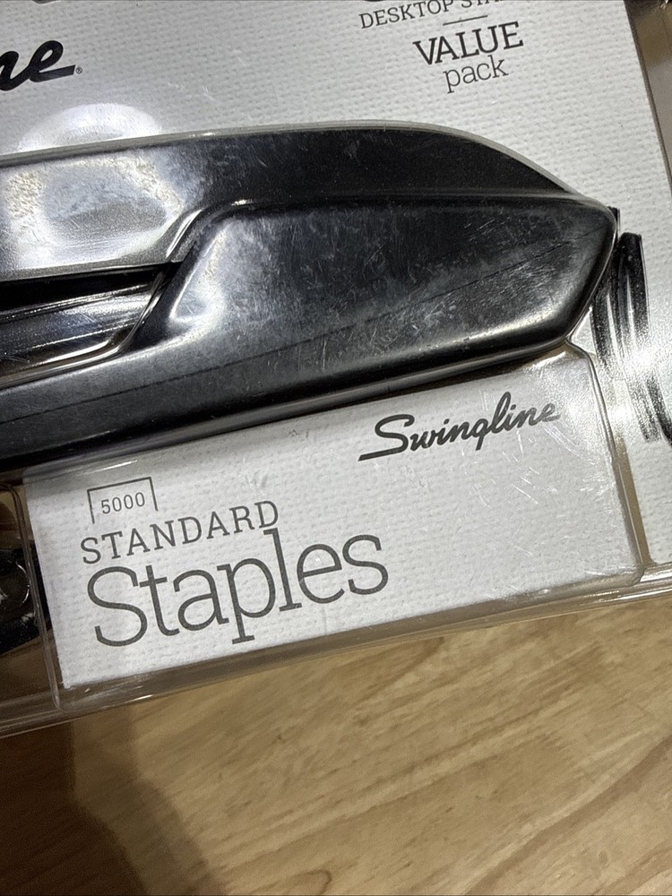 SWINGLINE 545 DESKTOP STAPLER VALUE PACK - NEW