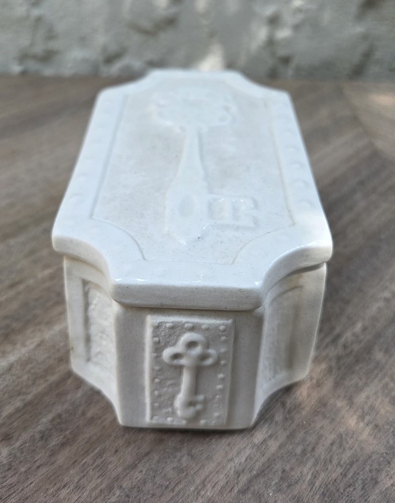 Jonathan Adler Ceramic Key Box
