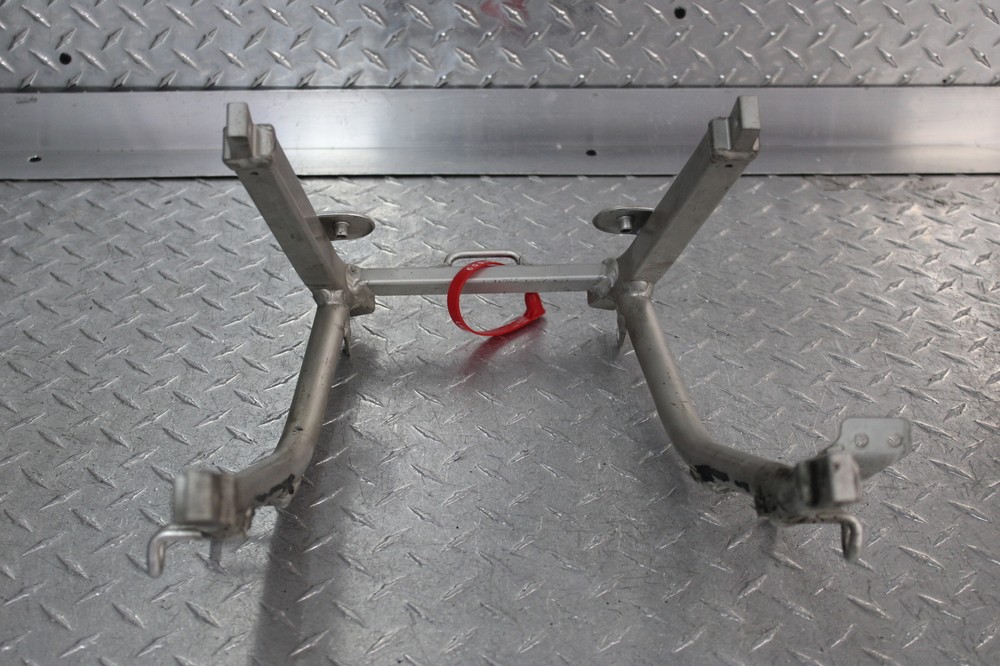 2000 SUZUKI GSXR600 REAR SUBFRAME BACK SUB FRAME