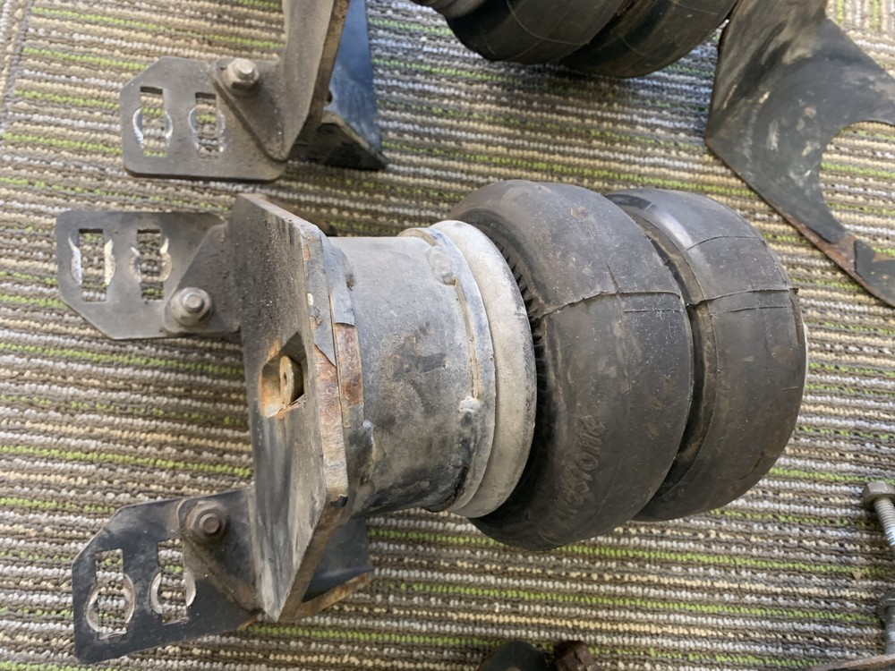 USED Firestone Ride-Rite 2625 Air Helper Spring Kit