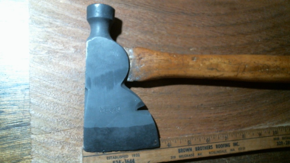 Plumb Carpenter Hatchet Hammer Axe Half Hatchet Original Handle?